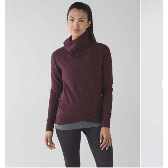 Lululemon Turtleneck Sweater Size‎ 6 Pullover Zip Pocket Size 6 Bordeaux - Picture 1 of 11